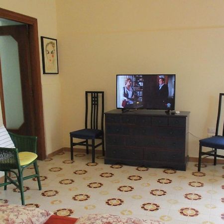 Resort Giardino Degli Aranci - Casa Lisca バロニッシ エクステリア 写真
