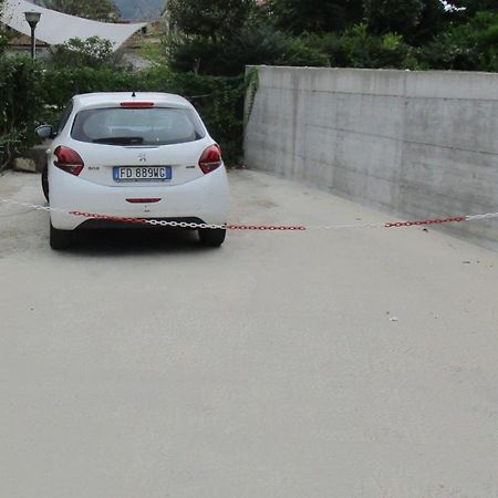 Resort Giardino Degli Aranci - Casa Lisca バロニッシ エクステリア 写真