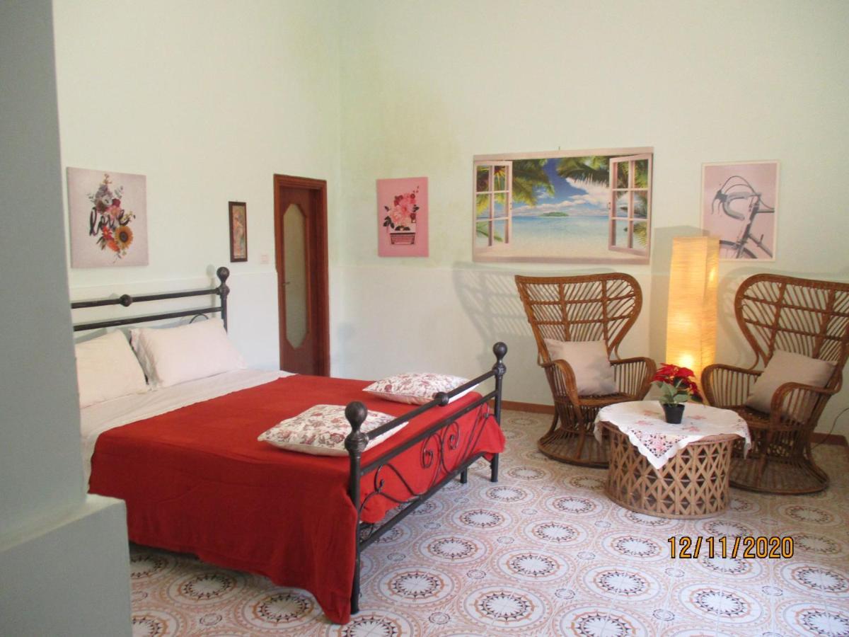 Resort Giardino Degli Aranci - Casa Lisca バロニッシ エクステリア 写真