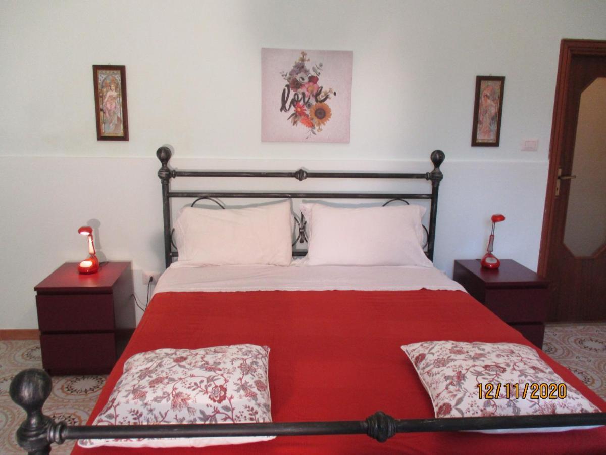 Resort Giardino Degli Aranci - Casa Lisca バロニッシ エクステリア 写真